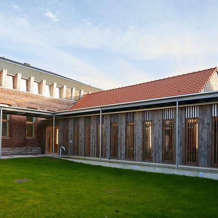 Aparthotel La Ferme Des Ailleurs Arleux-du-Nord Exterior foto